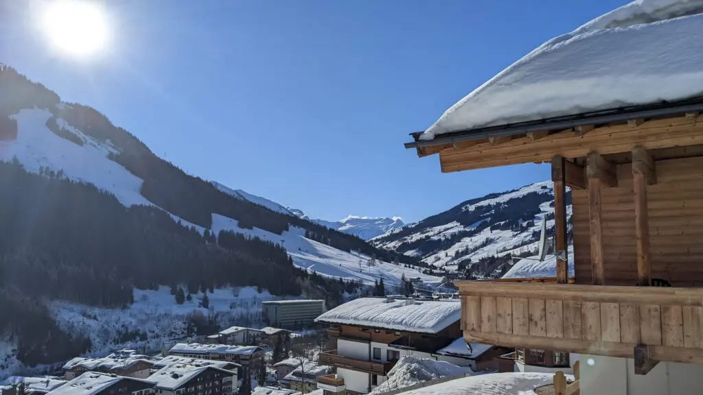 Panoramablick Appartements Saalbach - Komfort & Aussicht